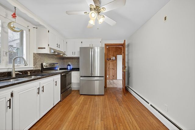 33 Isleboro St, Worcester, MA 01606