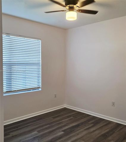 808 SE Old Country Road, Palm Bay, FL 32909