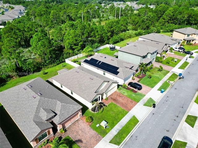 808 SE Old Country Road, Palm Bay, FL 32909