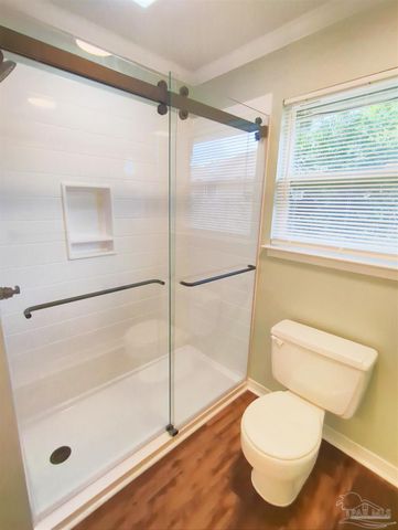 3545 Hopestill Rd, Pensacola, FL 32503