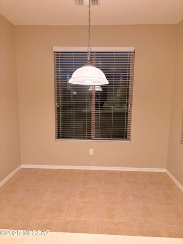 290 W Calle Del Estribo, Sahuarita, AZ 85629