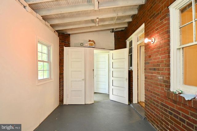 1840 INDEPENDENCE AVE SE, Washington, DC 20003