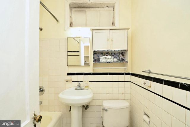 1840 INDEPENDENCE AVE SE, Washington, DC 20003