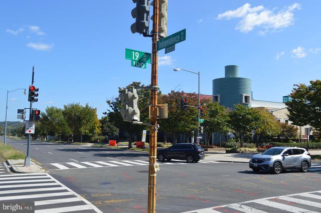 1840 INDEPENDENCE AVE SE, Washington, DC 20003