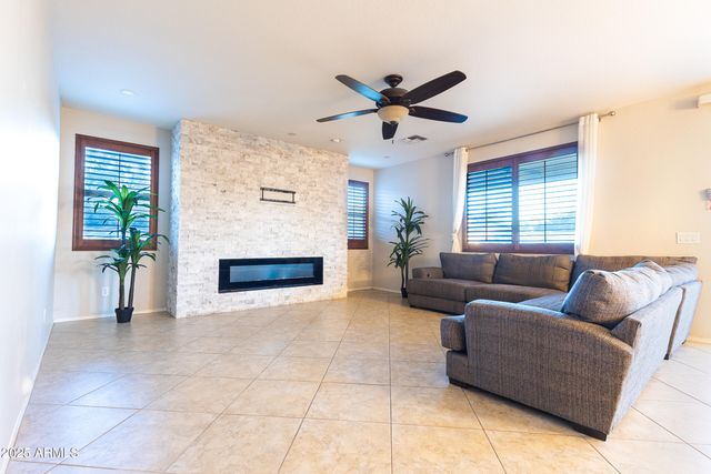 7727 N 86TH Lane, Glendale, AZ 85305