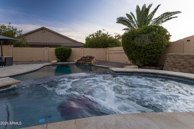 7727 N 86TH Lane, Glendale, AZ 85305