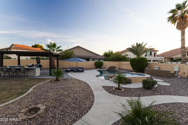 7727 N 86TH Lane, Glendale, AZ 85305