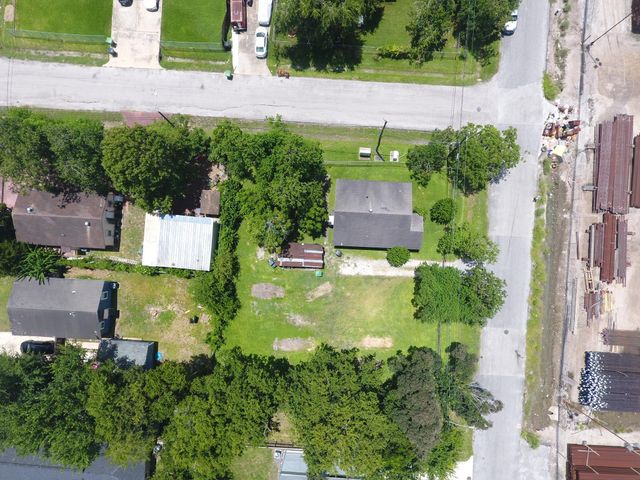 8137 Canyon Street, Houston, TX 77051