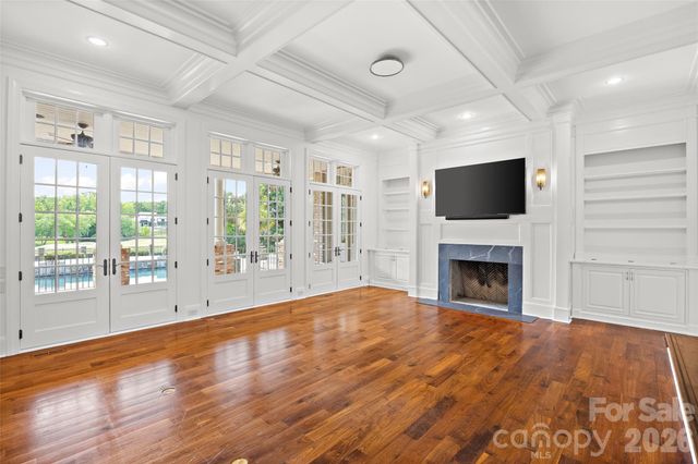 4536 Parview Drive N, Charlotte, NC 28226