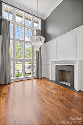 4536 Parview Drive N, Charlotte, NC 28226