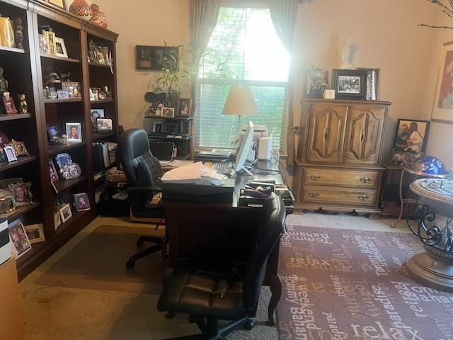 9245 Pinehurst Dr, Roseville, CA 95747