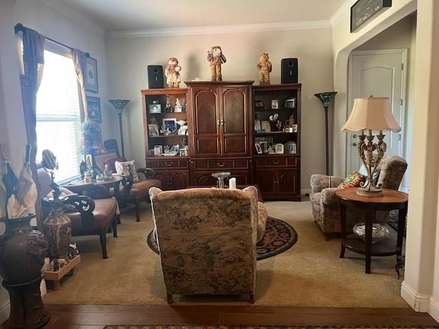 9245 Pinehurst Dr, Roseville, CA 95747