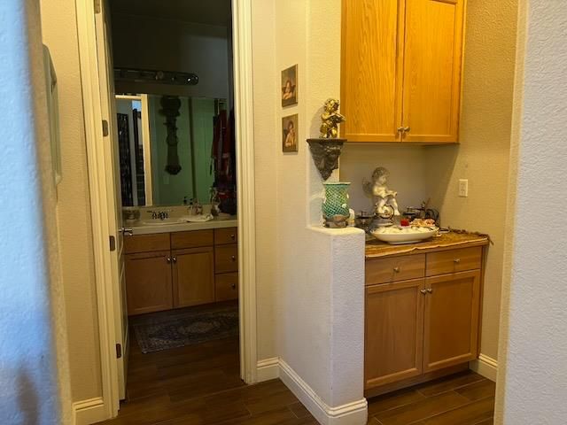 9245 Pinehurst Dr, Roseville, CA 95747