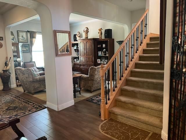 9245 Pinehurst Dr, Roseville, CA 95747
