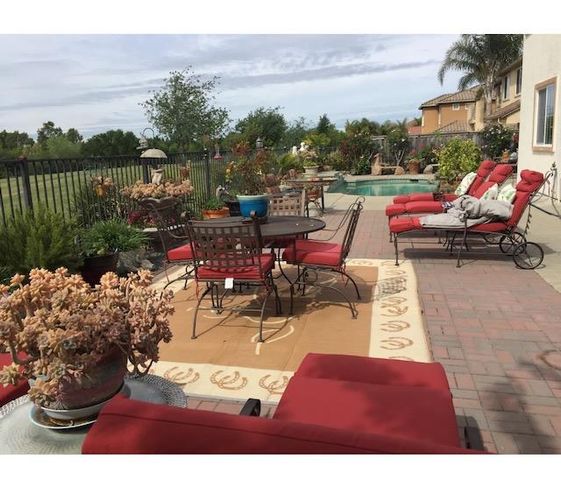 9245 Pinehurst Dr, Roseville, CA 95747