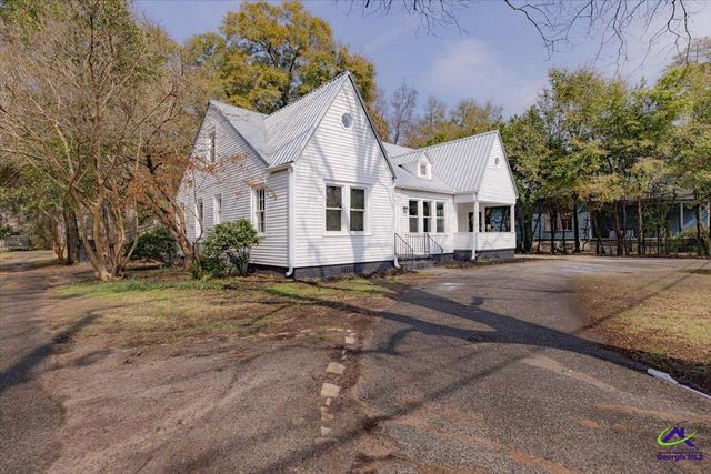 1205 Swift Street, Perry, GA 31069