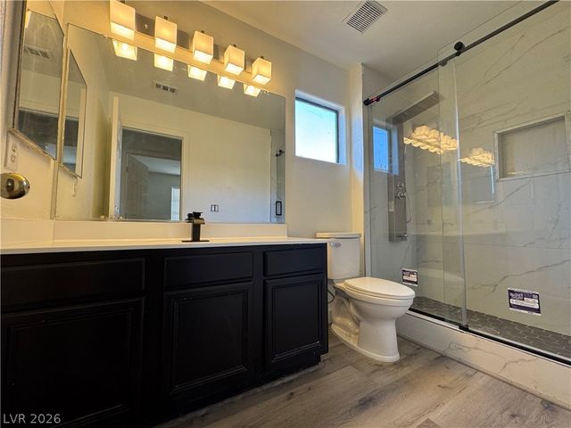 1994 Villa De Sol Street, Las Vegas, NV 89156