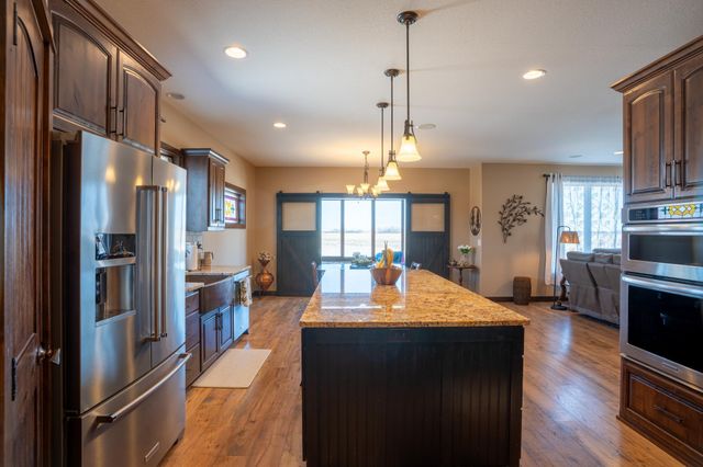 7022 9th Street N, Moorhead, MN 56560