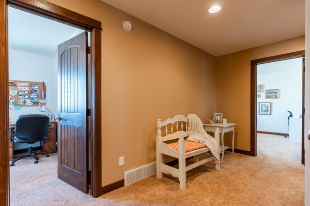 7022 9th Street N, Moorhead, MN 56560