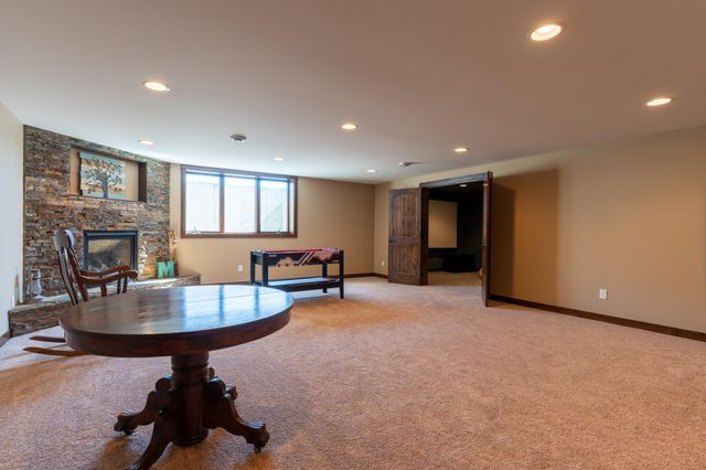 7022 9th Street N, Moorhead, MN 56560