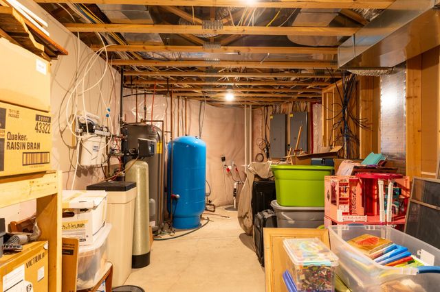 7022 9th Street N, Moorhead, MN 56560