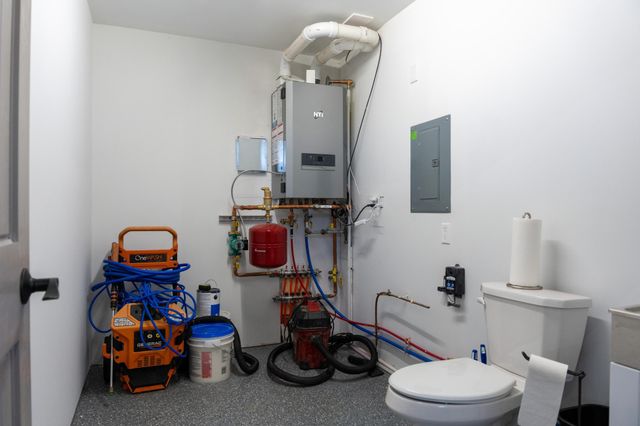 7022 9th Street N, Moorhead, MN 56560