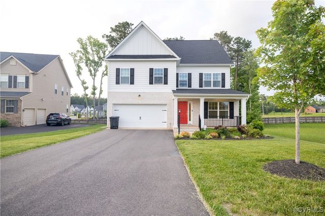 12194 Elnora Ln, Glen Allen, VA 23059