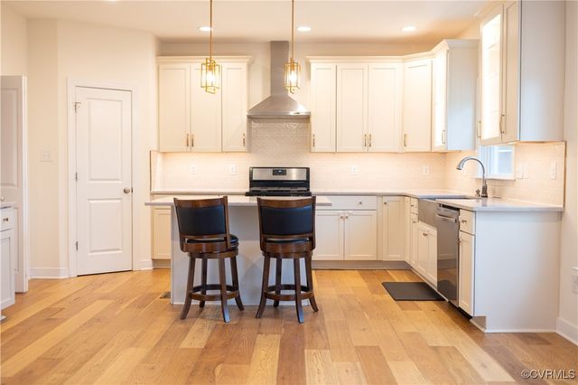 12194 Elnora Ln, Glen Allen, VA 23059