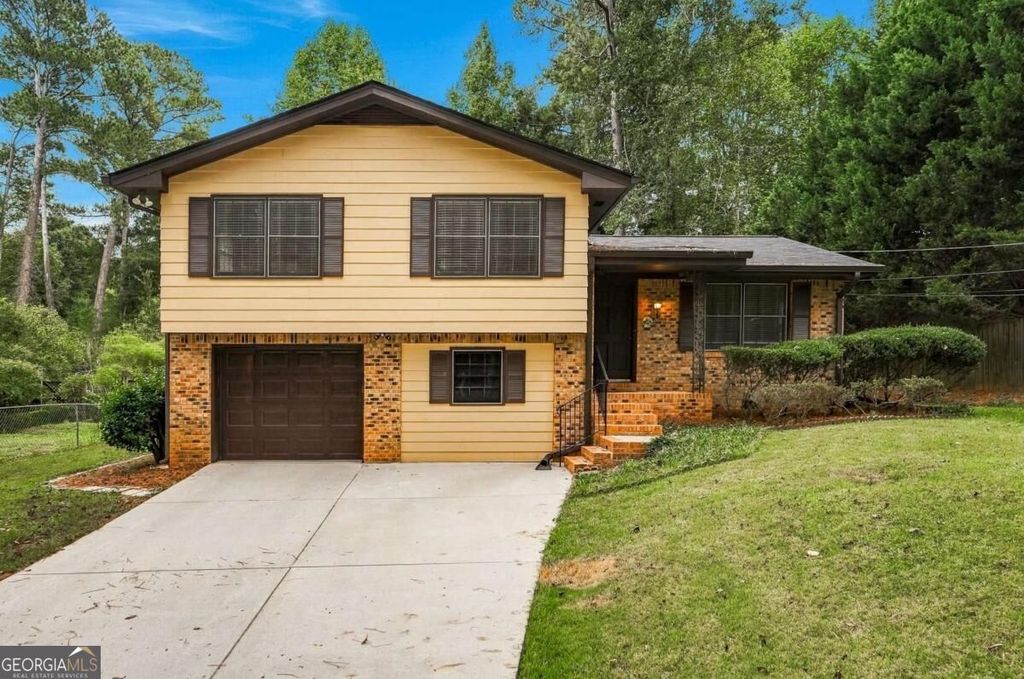 3450 Lake Drive, Lawrenceville, GA 30044 — exterior