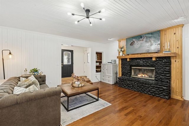 10525 Candy Lane, Guthrie, OK 73044