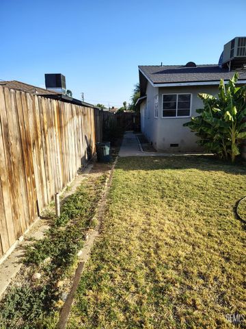 1009 Lorene Avenue, Bakersfield, CA 93308