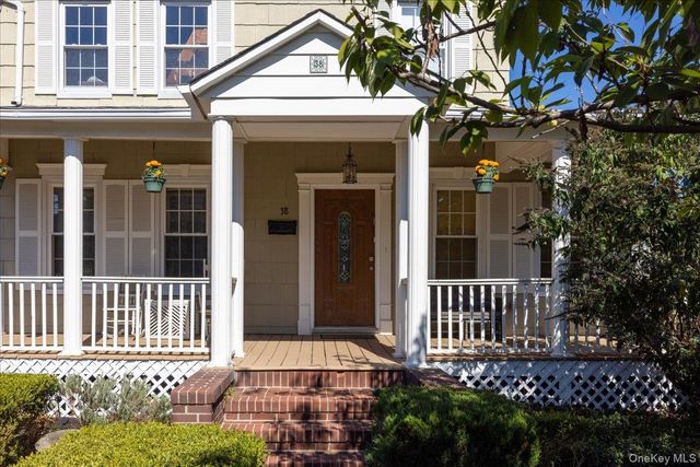 38 Johnson Place, Woodmere, NY 11598