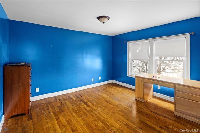 38 Johnson Place, Woodmere, NY 11598