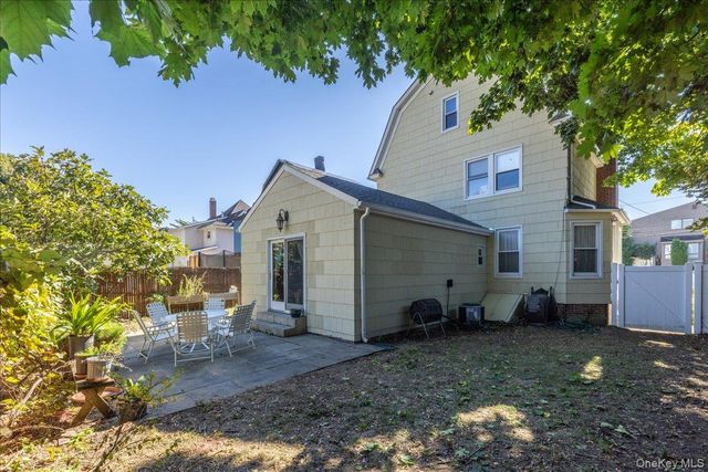 38 Johnson Place, Woodmere, NY 11598