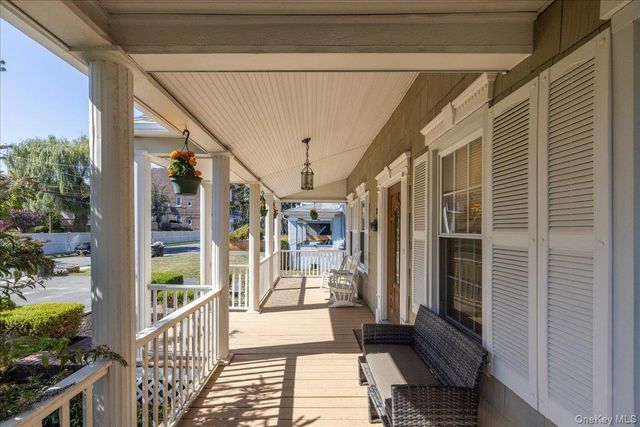 38 Johnson Place, Woodmere, NY 11598