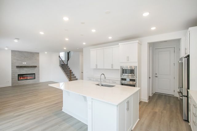 128 West Cassa Way, Mount Juliet, TN 37122