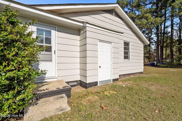 2266-2268 Onslow Drive, Jacksonville, NC 28540