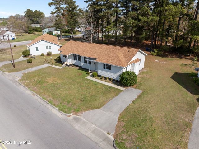 2266-2268 Onslow Drive, Jacksonville, NC 28540