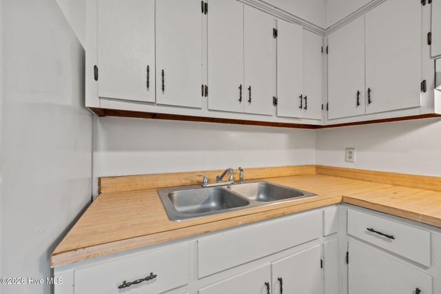 2266-2268 Onslow Drive, Jacksonville, NC 28540