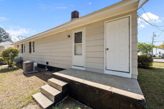 2266-2268 Onslow Drive, Jacksonville, NC 28540