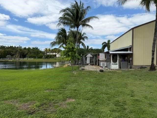 18901 SW 63rd St, Southwest Ranches, FL 33332