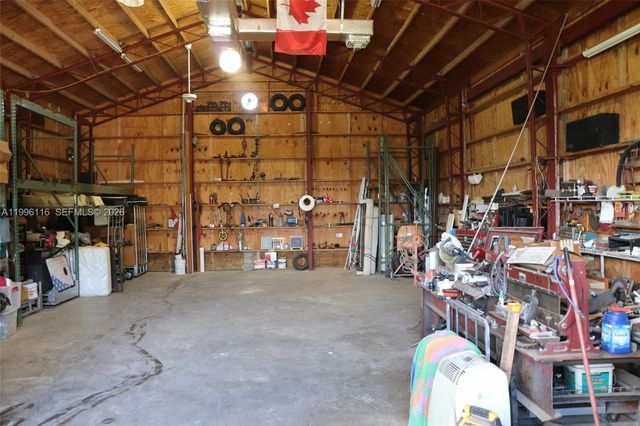 18901 SW 63rd St, Southwest Ranches, FL 33332