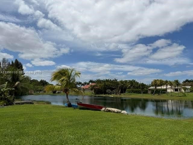 18901 SW 63rd St, Southwest Ranches, FL 33332