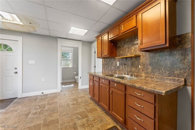 21 E Liberty Street, Mineral Ridge, OH 44440