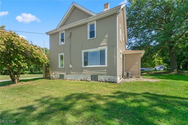 21 E Liberty Street, Mineral Ridge, OH 44440