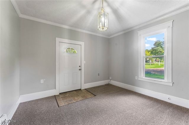 21 E Liberty Street, Mineral Ridge, OH 44440