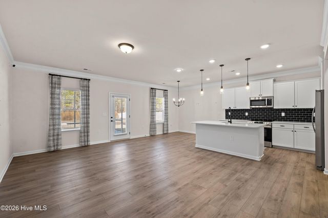 23 Knoll Way, Sanford, NC 27332