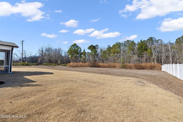 23 Knoll Way, Sanford, NC 27332