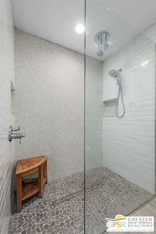71 Westlake Circle, Palm Springs, CA 92264