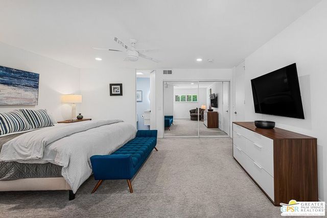 71 Westlake Circle, Palm Springs, CA 92264